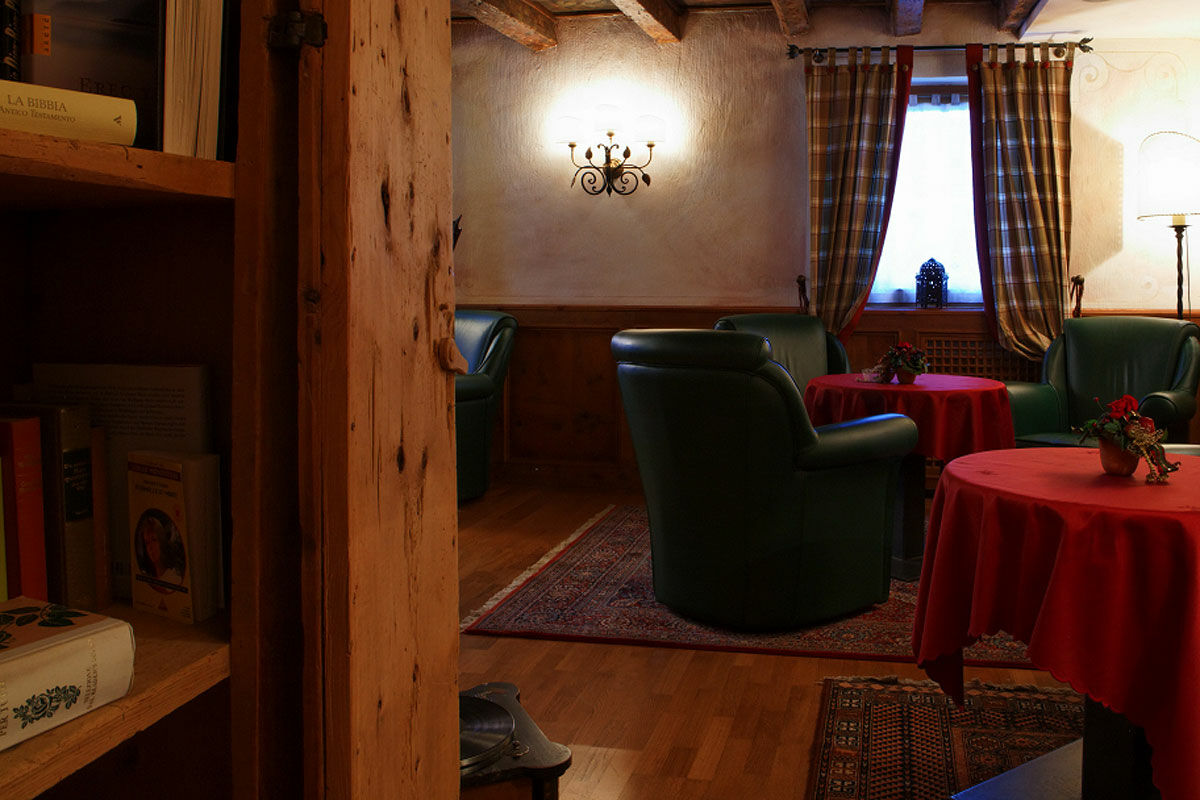 Hotel Sassongher Корвара-ин-Бадия Экстерьер фото